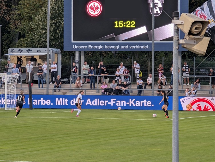 001 SGE Frauen WEC Sieger