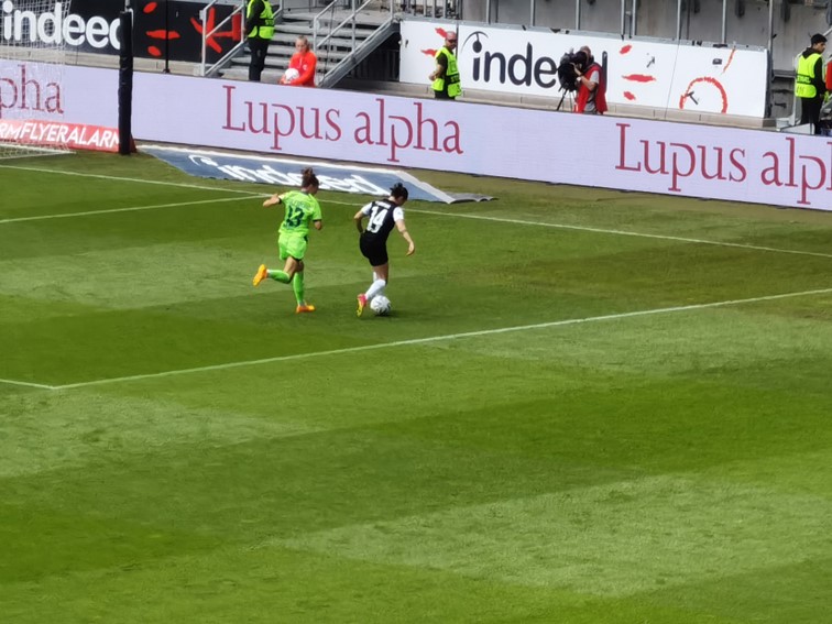 001 Eintracht Frankfurt  Frauen