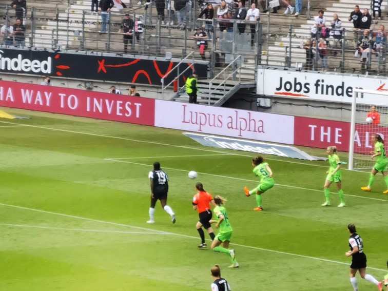 001 Eintracht Frankfurt  Frauen