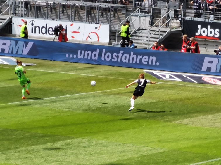 001 Eintracht Frankfurt  Frauen