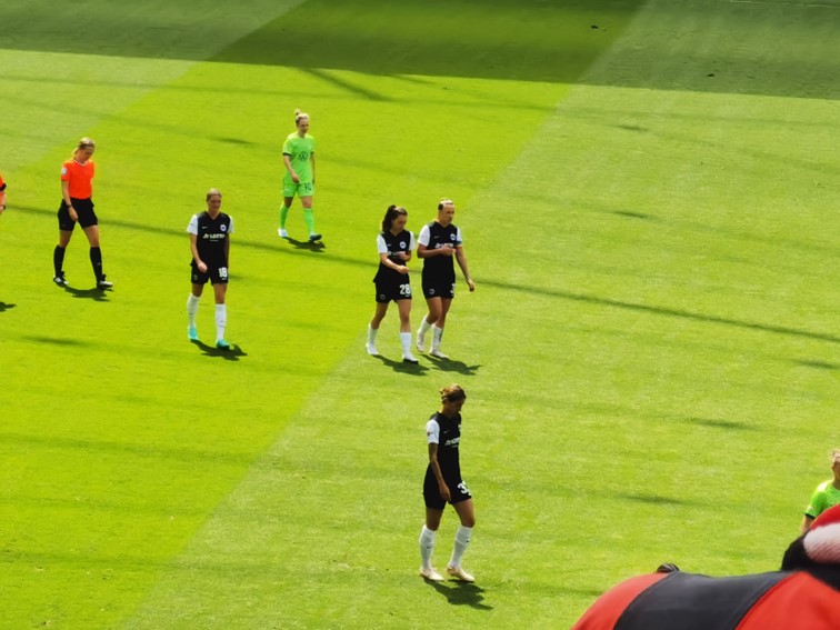 001 Eintracht Frankfurt  Frauen