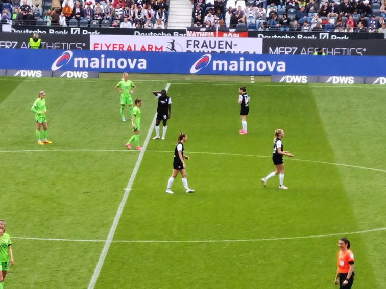 001 Eintracht Frankfurt  Frauen