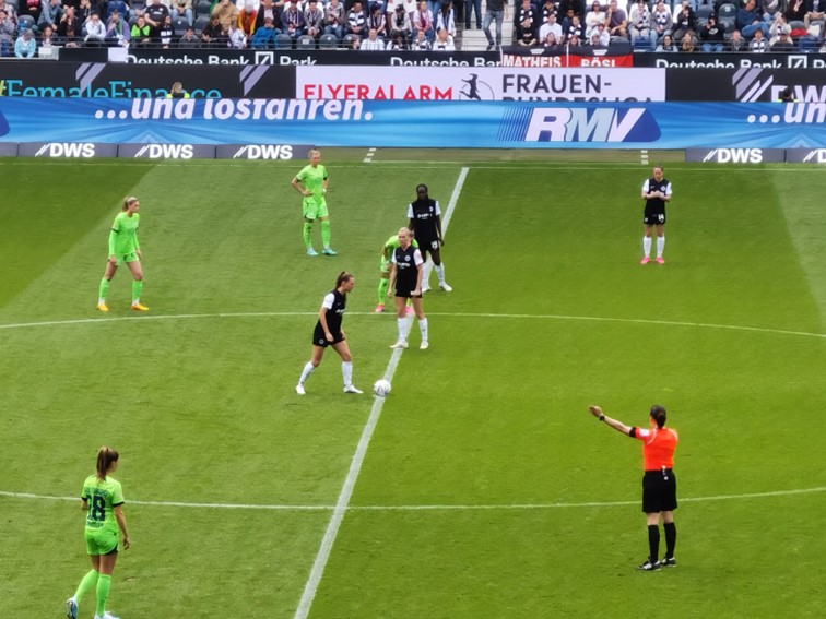 001 Eintracht Frankfurt  Frauen