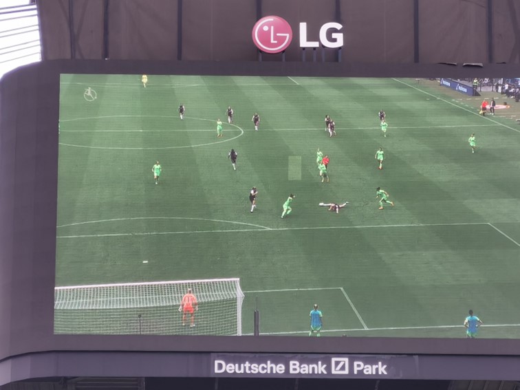 001 Eintracht Frankfurt Frauen