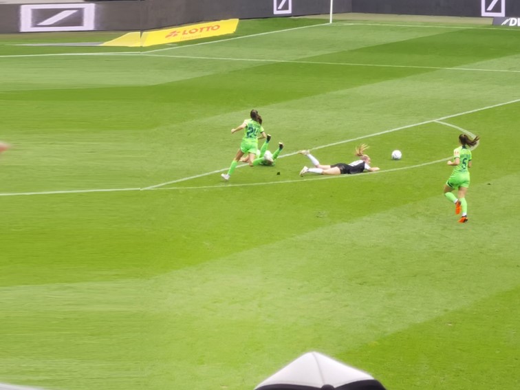 001 Eintracht Frankfurt Frauen