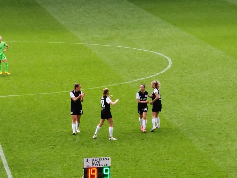 001 Eintracht Frankfurt Frauen