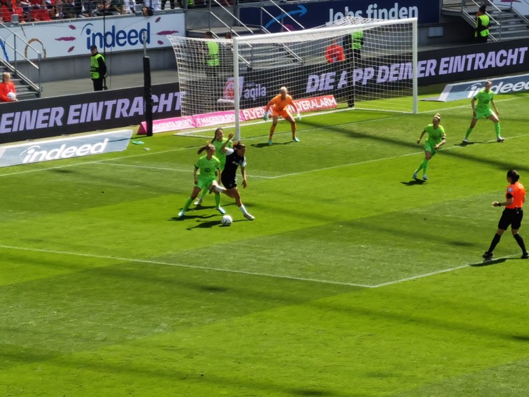 001 Eintracht Frankfurt Frauen