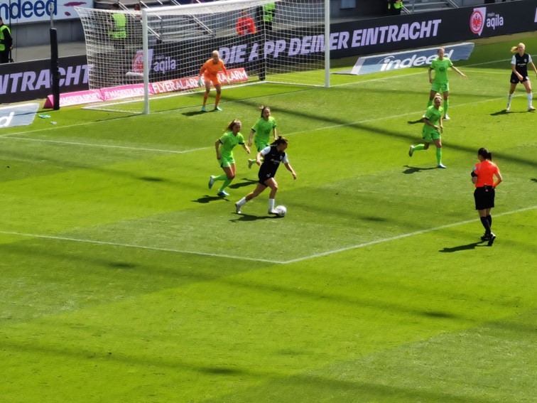 001 Eintracht Frankfurt Frauen