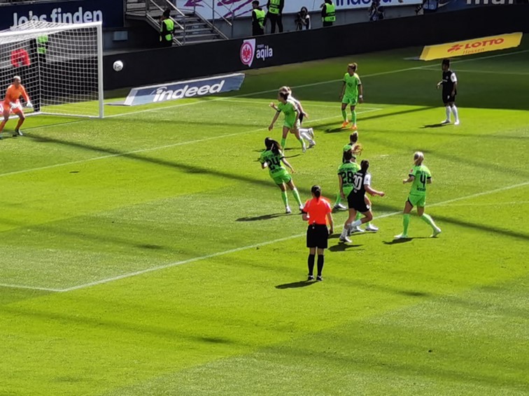 001 Eintracht Frankfurt Frauen