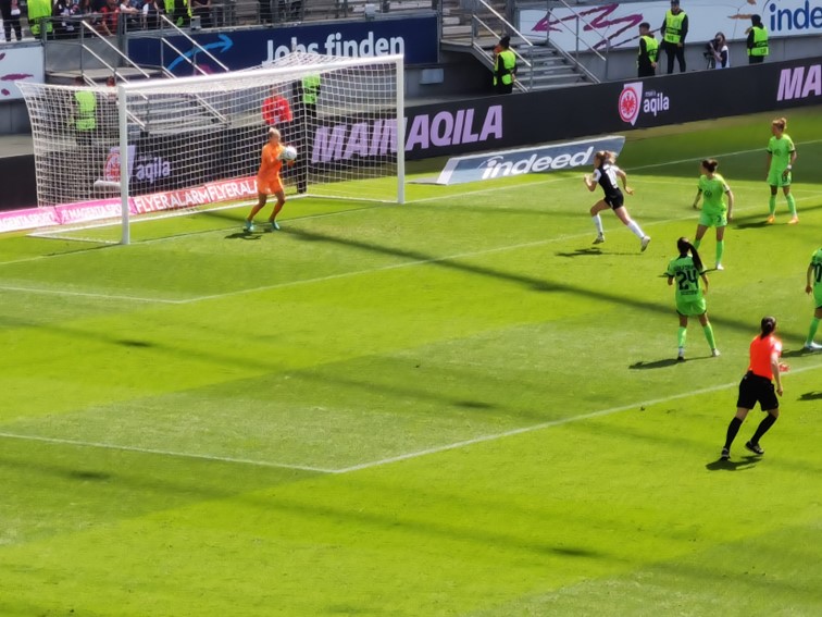 001 Eintracht Frankfurt Frauen