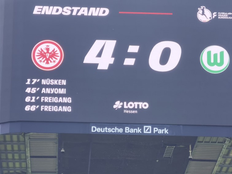 001 Eintracht Frankfurt Frauen