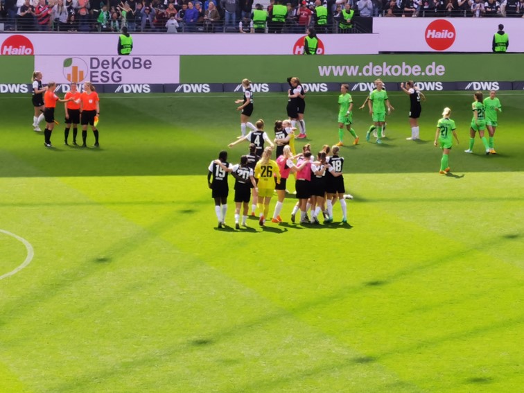 001 Eintracht Frankfurt Frauen
