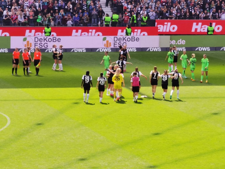 001 Eintracht Frankfurt Frauen