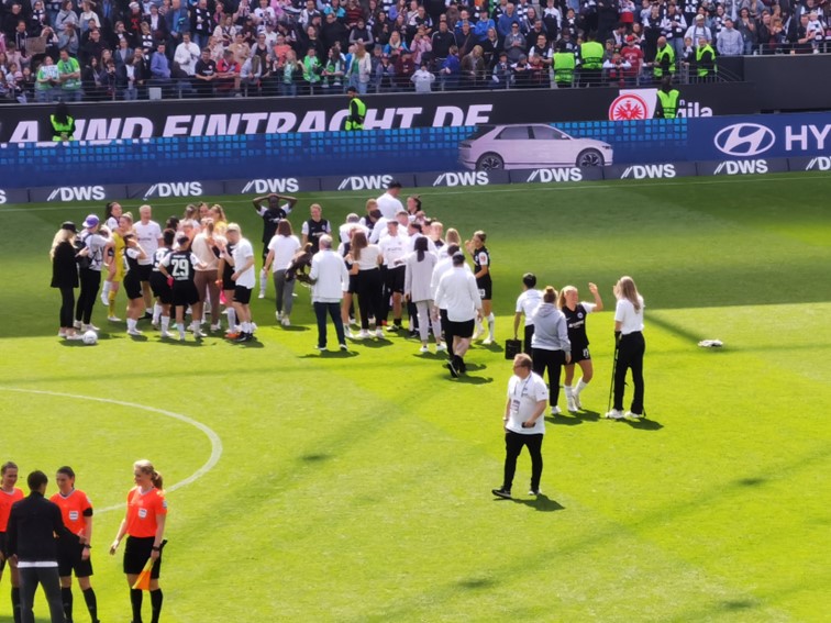 001 Eintracht Frankfurt Frauen