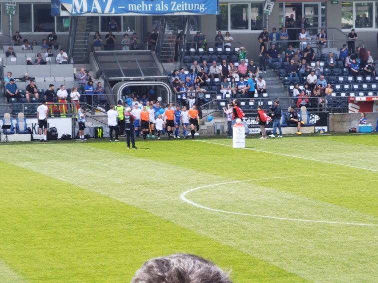 001 Turbine SGE Frauen