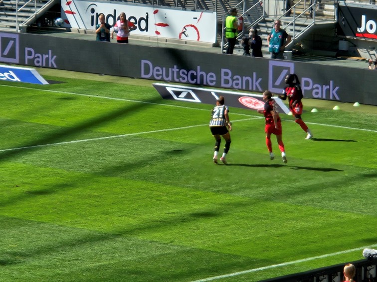 001 Eintracht Frankfurt WCL Sieger
