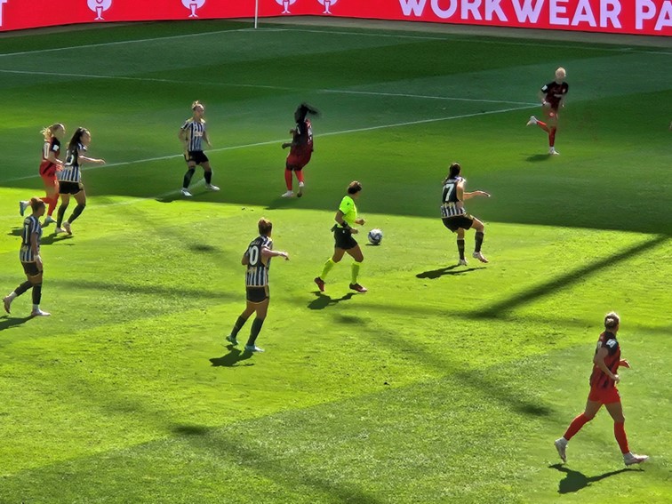 001 Eintracht Frankfurt WCL Sieger