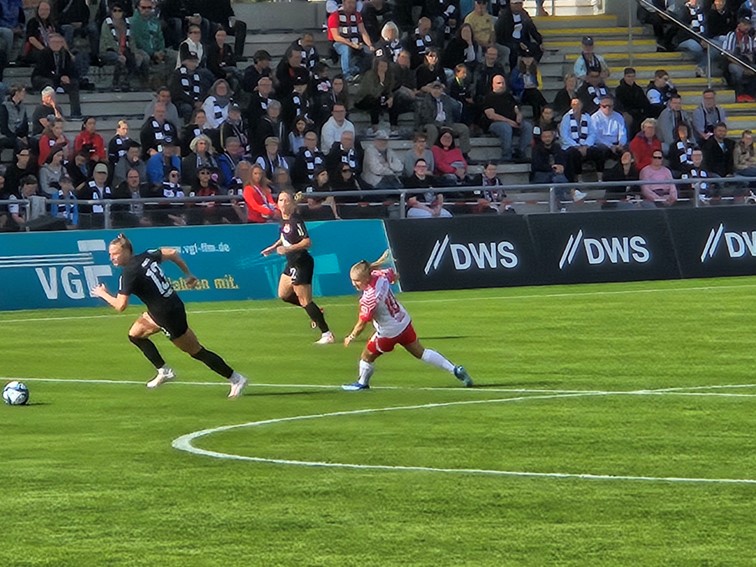002 Eintracht Frankfurt Frauen Deutscher Meister