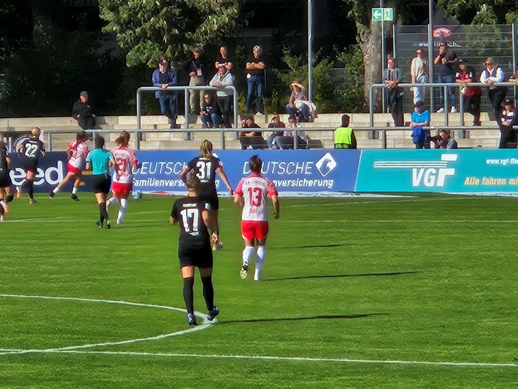 002 Eintracht Frankfurt Frauen Deutscher Meister