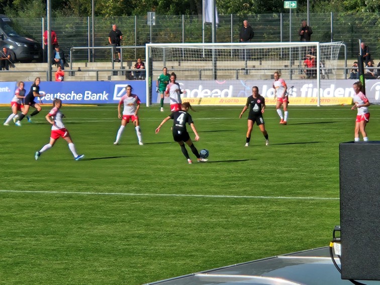 002 Eintracht Frankfurt Frauen Deutscher Meister
