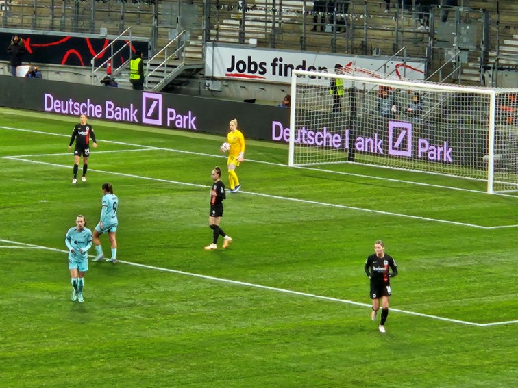 002 Eintracht Frankfurt WCL Sieger