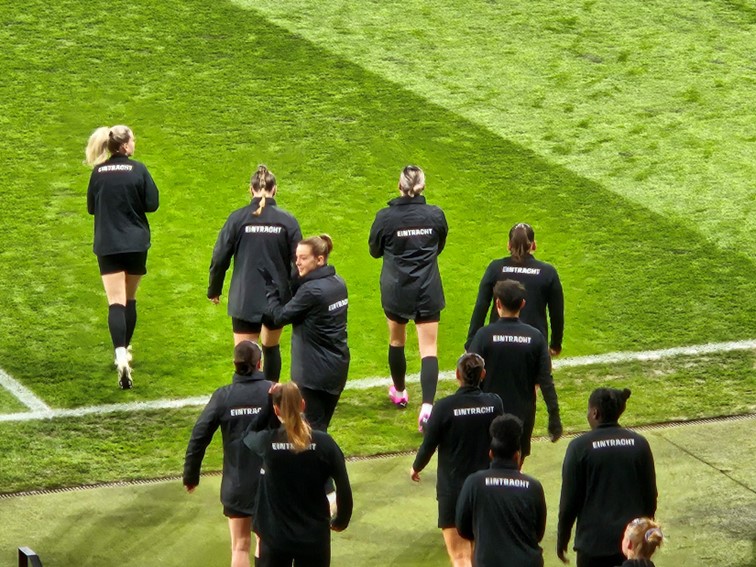 002 Eintracht Frankfurt WCL Sieger