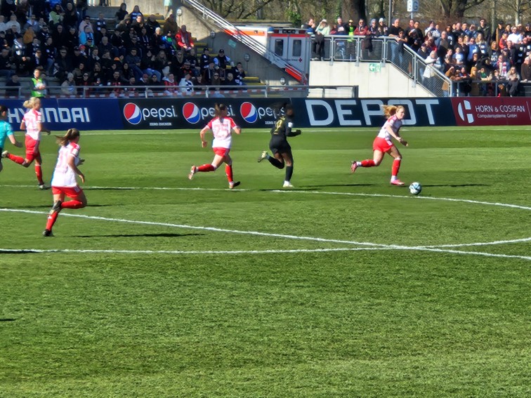 02 SGE Frauen FBL