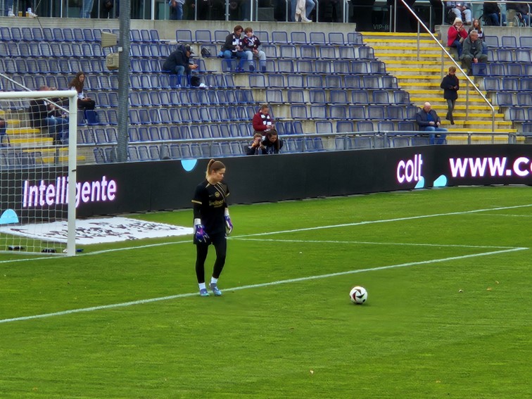 001 SGE Frauen Bundesliga