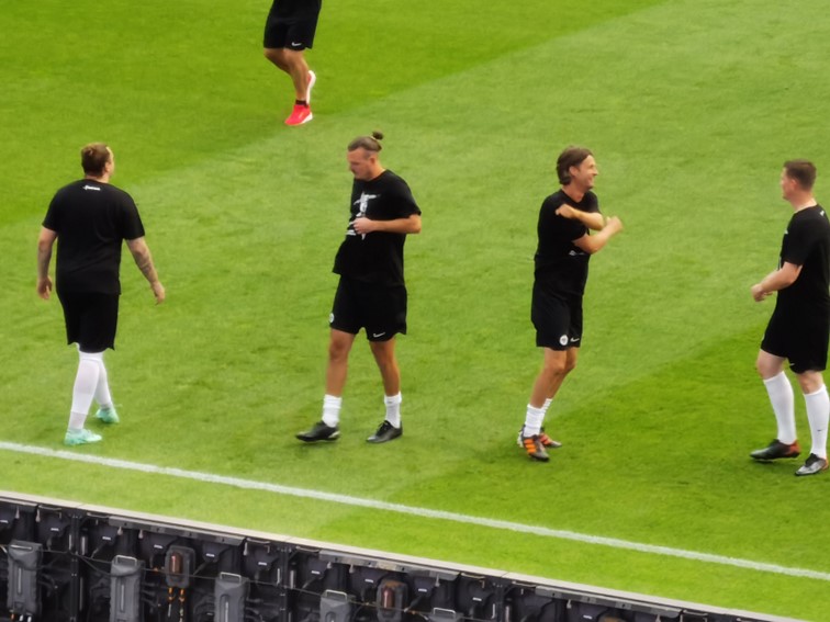 000 Thanks A Lot Fussballgott Alex Meier Abschiedsspiel 31.08.2022