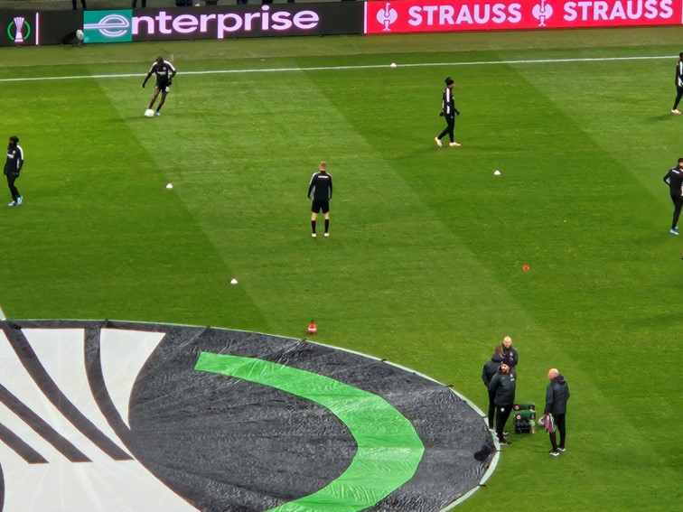 010 Eintracht Frankfurt ECL Sieger
