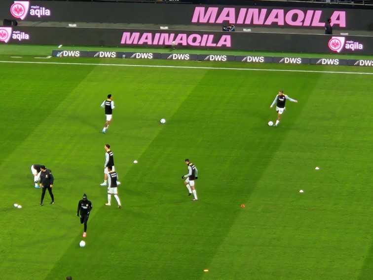 006 SG Eintracht Frankfurt