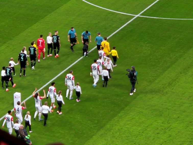 006 SG Eintracht Frankfurt