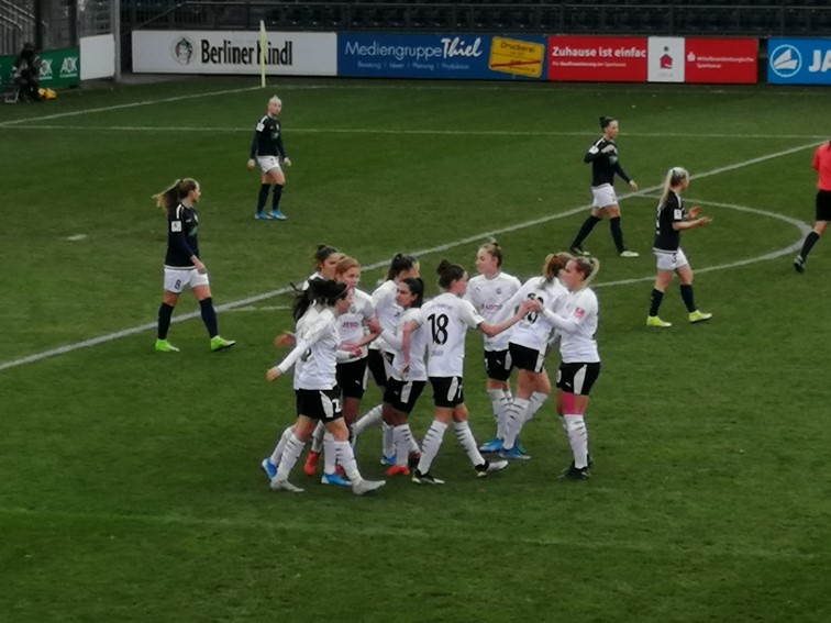 1.FFC Turbine Potsdam 1.FFC Frankfurt 01