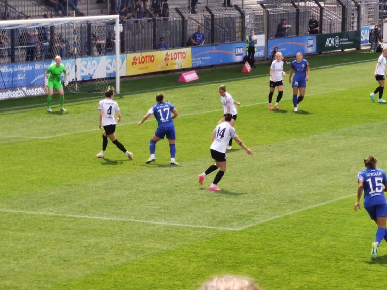 001 Turbine SGE Frauen