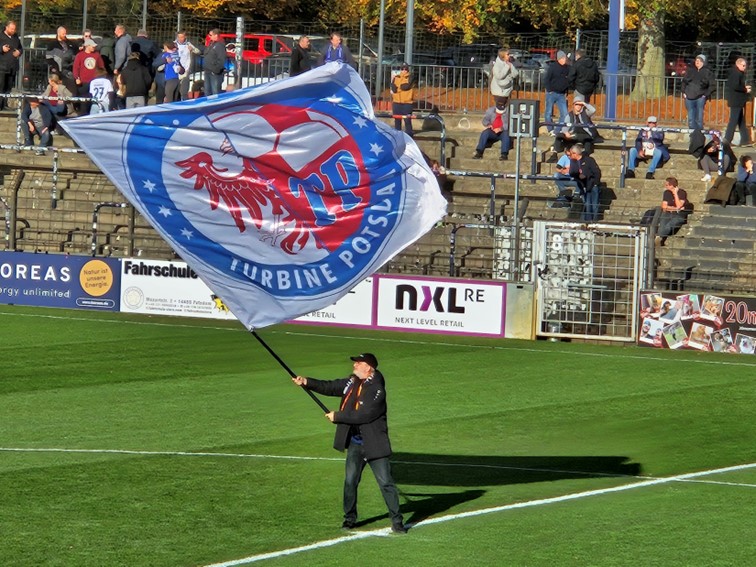 001 1.FFC Turbine Potsdam Deutscher Meister Frauen