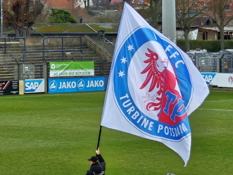 001 1.FFC Turbine Potsdam Deutscher Meister Frauen