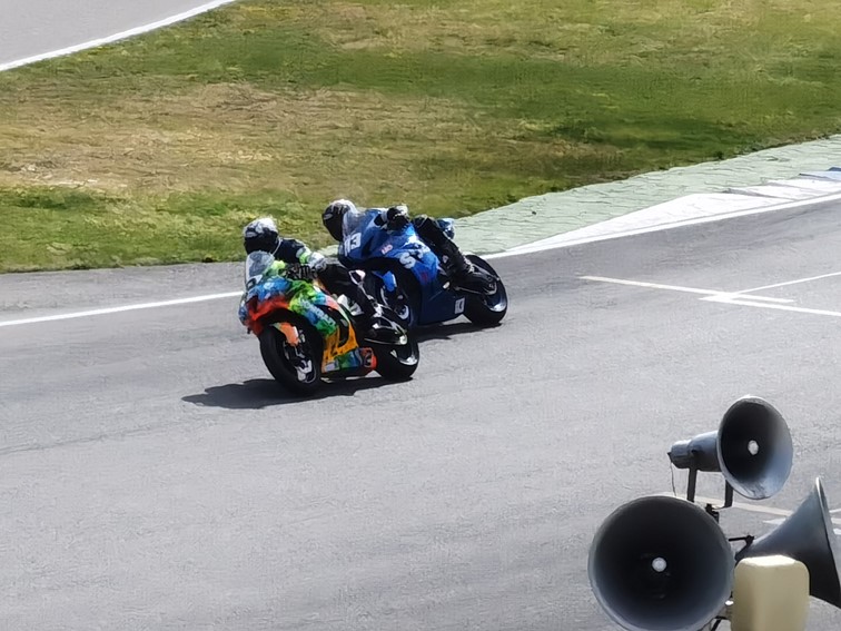 001 Zeittraining 1000 KM Motorrad Langstreckenrennen Hockenheimring