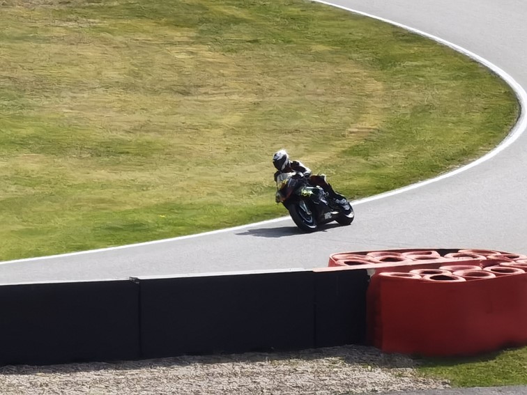 001 Zeittraining 1000 KM Motorrad Langstreckenrennen Hockenheimring