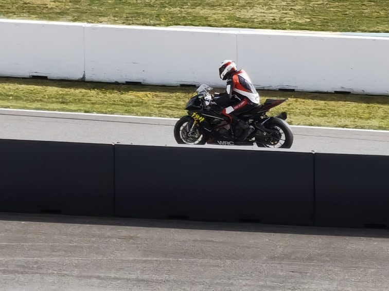 001 Zeittraining 1000 KM Motorrad Langstreckenrennen Hockenheimring