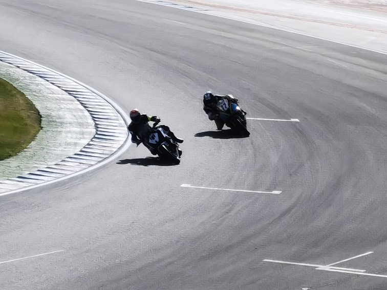 001   Zeittraining   1000 KM   Motorrad Langstreckenrennen   Hockenheimring