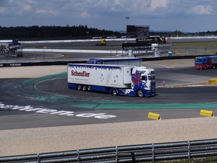 0847 Nurburgring Korso
