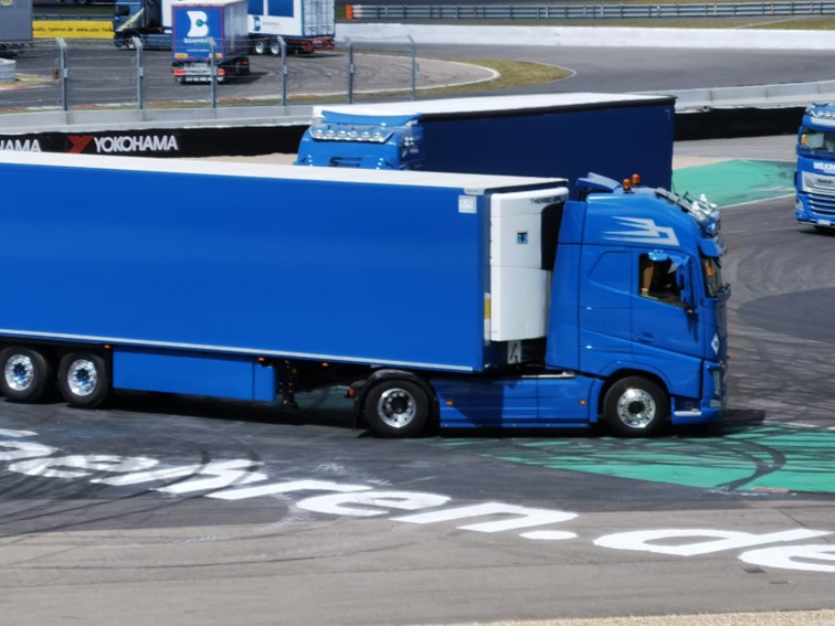 0847 Nurburgring Korso