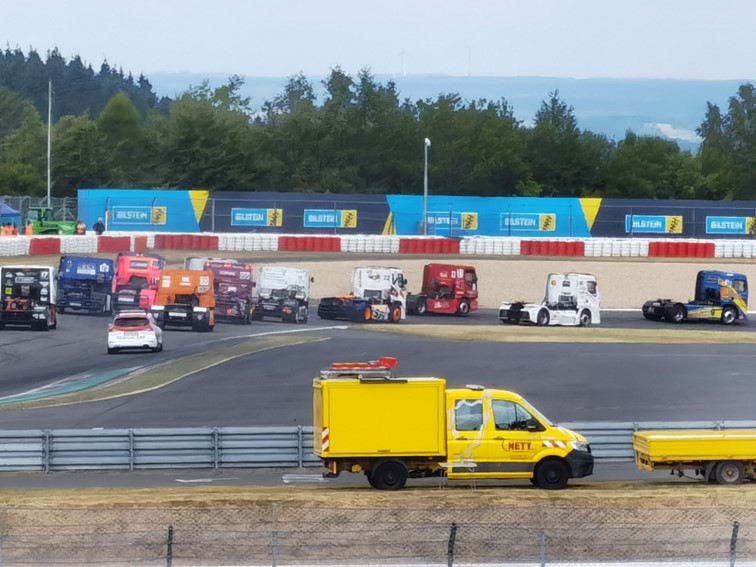 0001 FFSA  ADAC Mittelrhein Cup   Warm up