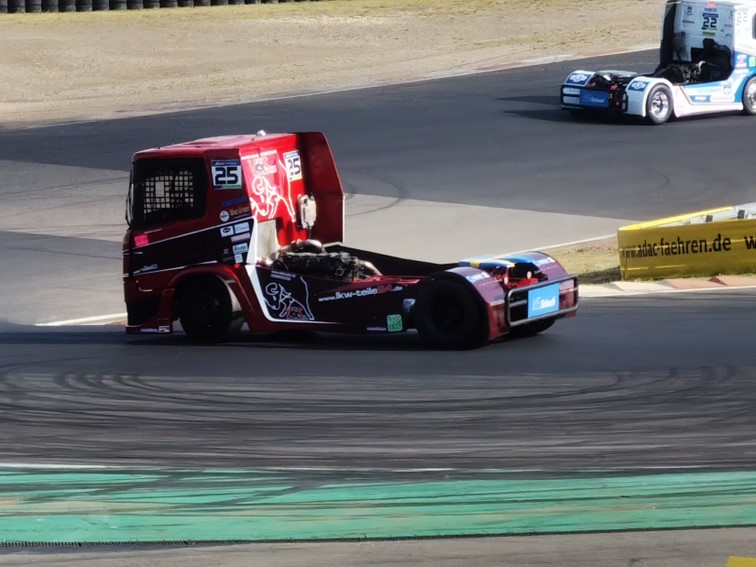 0138 FIA ETRC Truck Grand Prix   Warm up