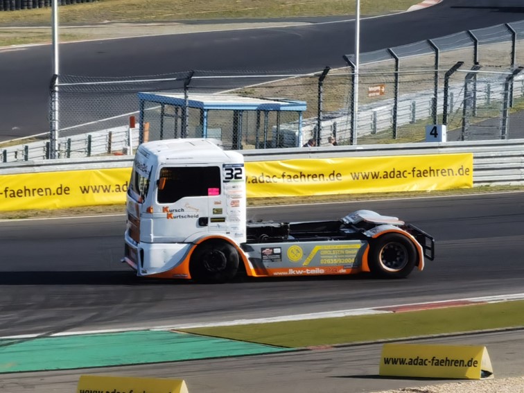 0138 FIA ETRC Truck Grand Prix Warm up