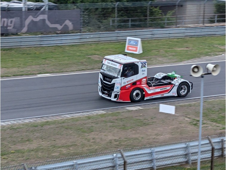 001 Truck Grand Prix Warm up