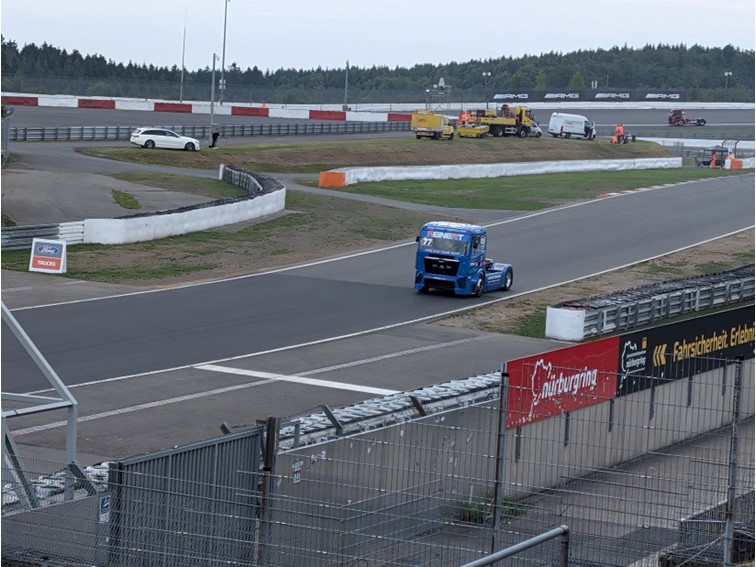 001 Truck Grand Prix Warm up