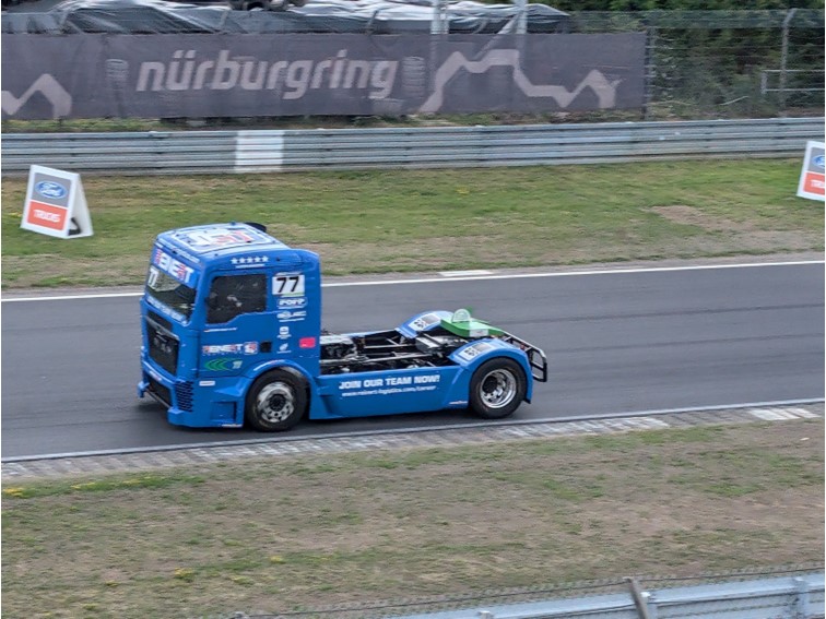 001 Truck Grand Prix Warm up