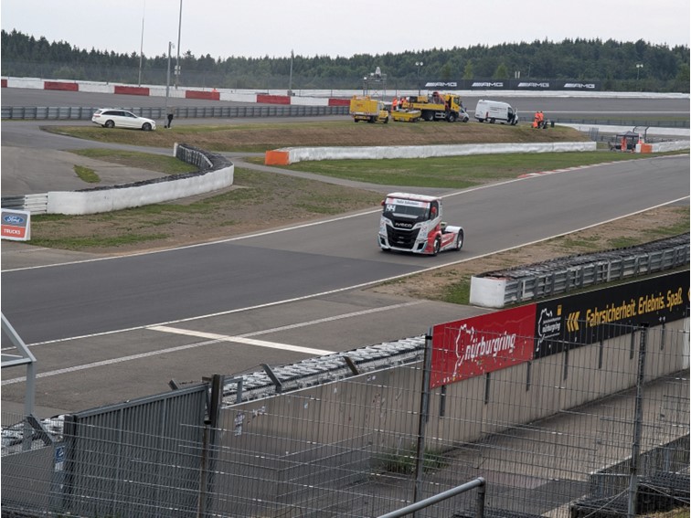 001 Truck Grand Prix Warm up