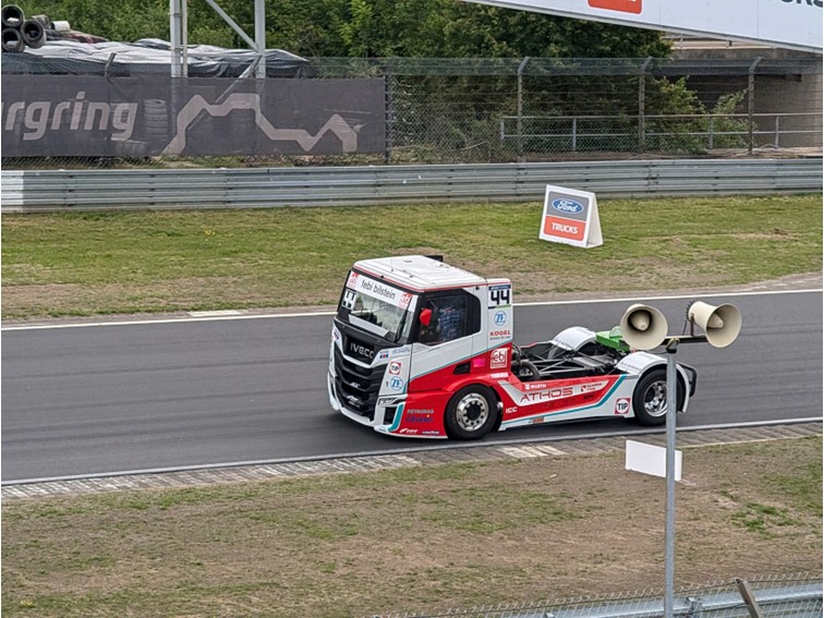 001 Truck Grand Prix Warm up